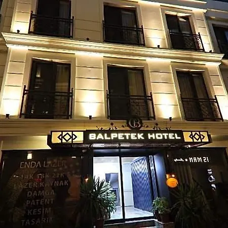 Balpetek ホテル 3*
